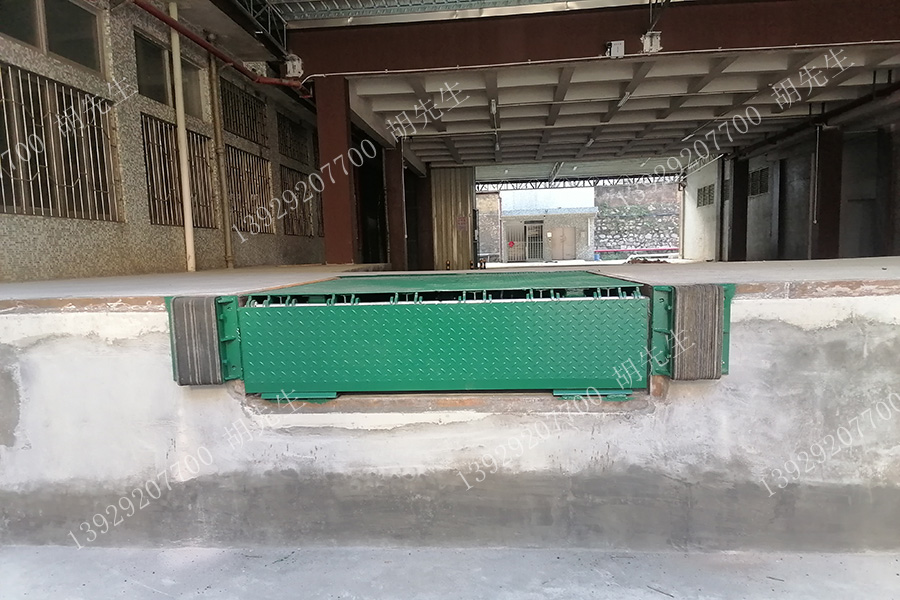 ZS-KS-AL-F-20211120-02.jpg